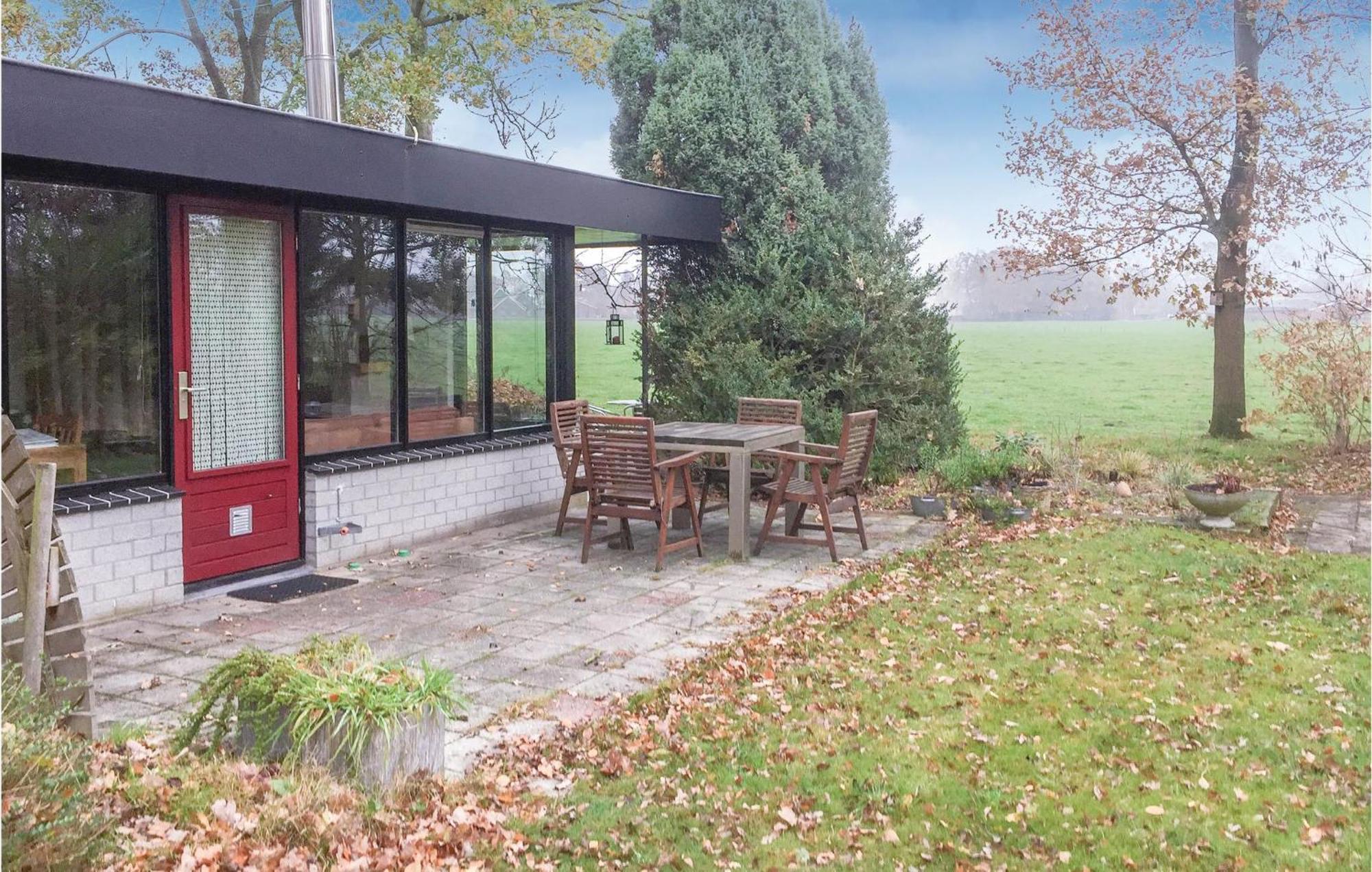 Lovely Home In Reutum With Wifi Buitenkant foto
